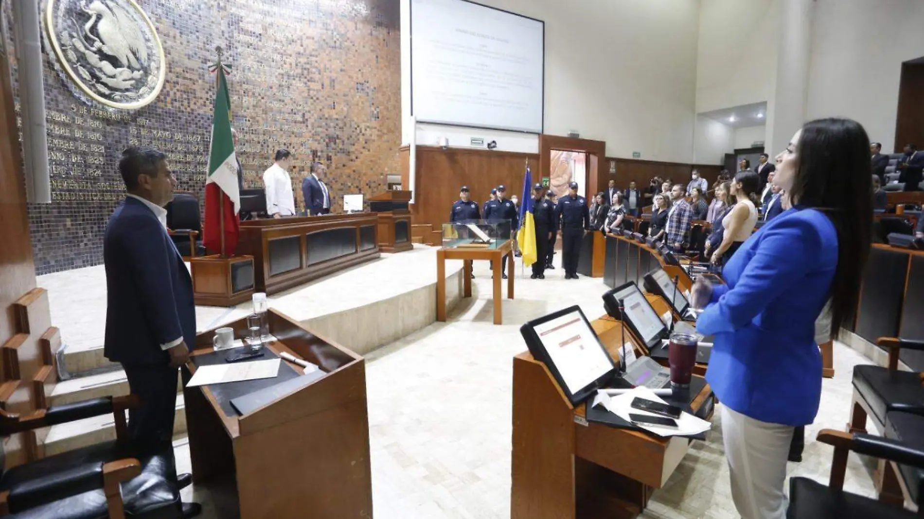 Legisladores conmemoran el 105 aniversario de la Constitución de Jalisco